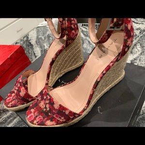 Floral Wedges/Espadrilles size 7USA